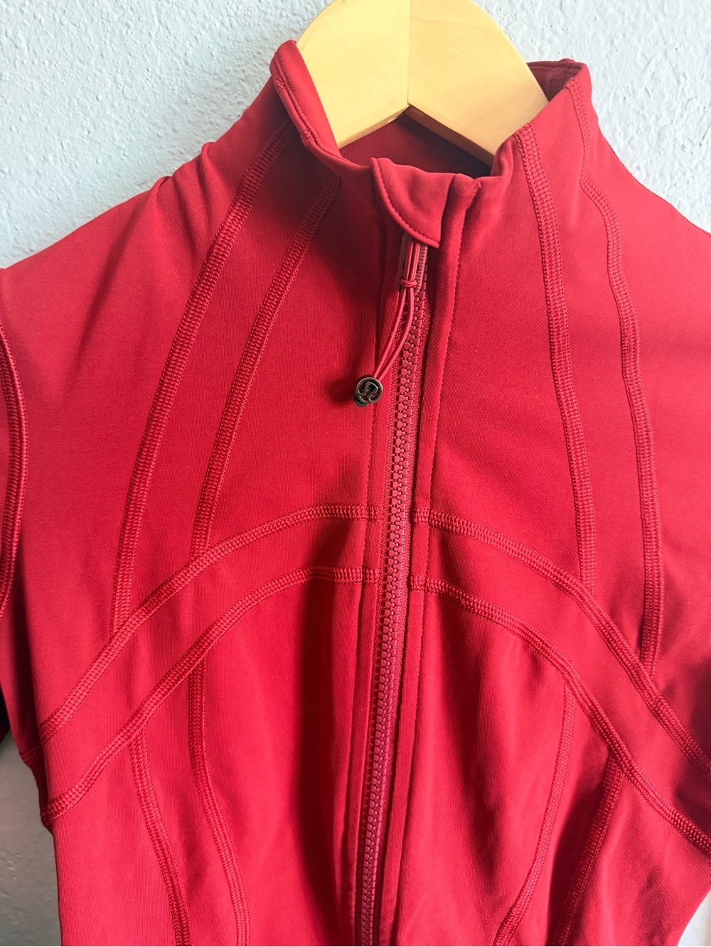 Lululemon Define Jacket *Full-On
Luxtreme - Picture 5 of 8